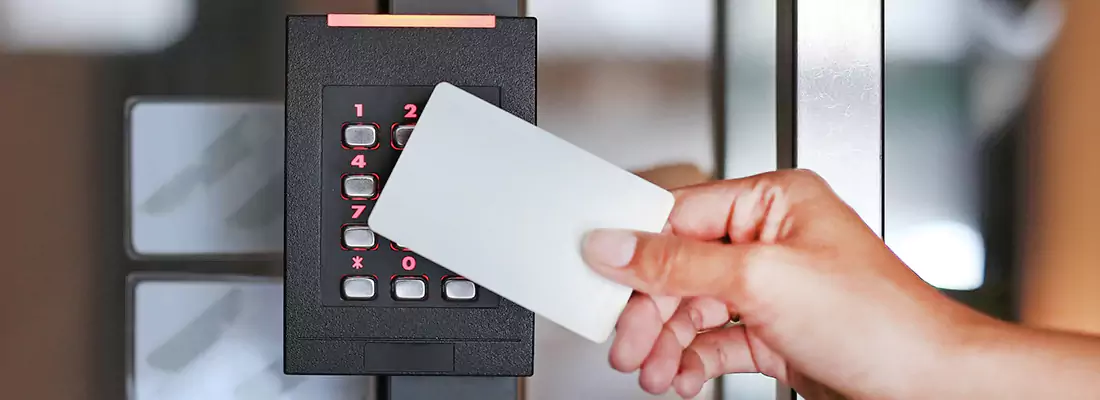 Benefits of Card Lock Readers for Properties in Gainesville, FL